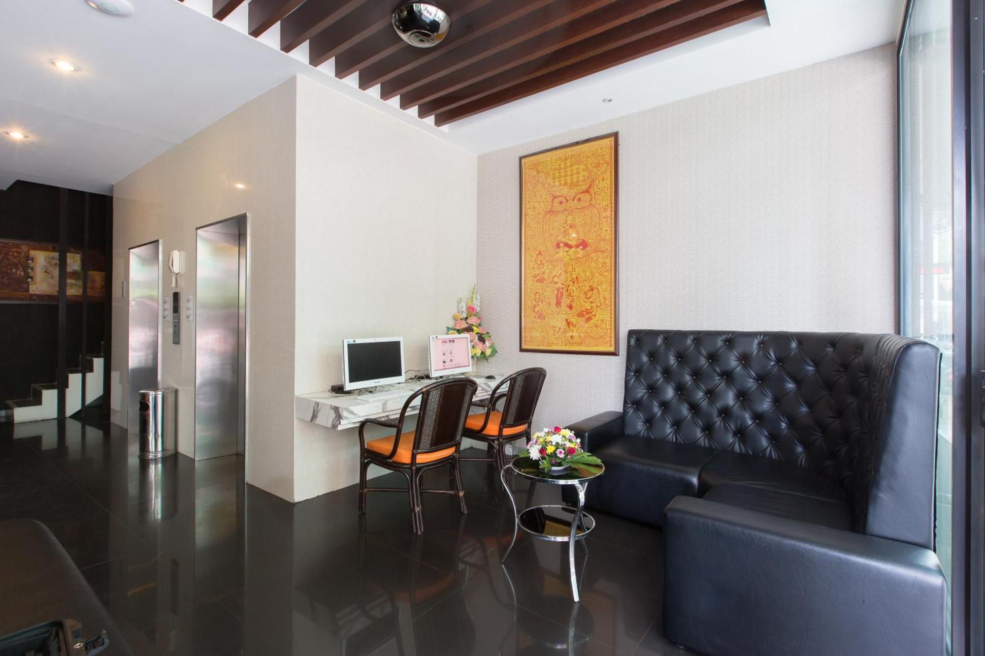 Hemingways Silk Hotel Patong Eksteriør billede